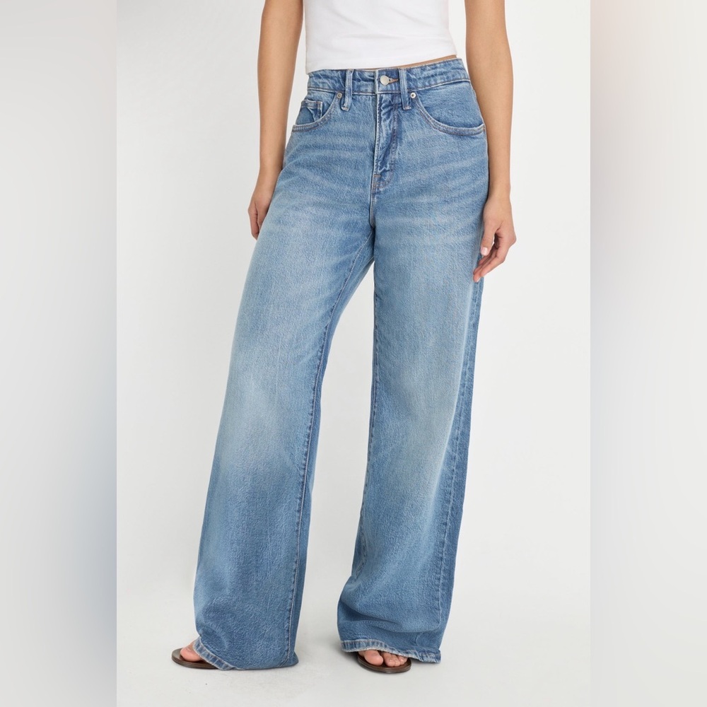 Good American Good Ease Jeans